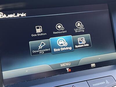 2014 Hyundai Equus ULTIMATE REAR SLIDE SEATS HUD REAR ENT MSRP $68920 - Photo 63 - Houston, TX 77031