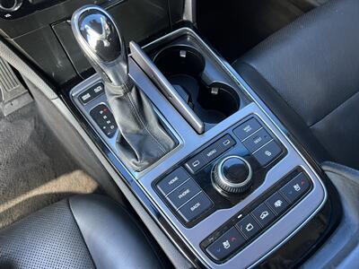 2014 Hyundai Equus ULTIMATE REAR SLIDE SEATS HUD REAR ENT MSRP $68920 - Photo 56 - Houston, TX 77031