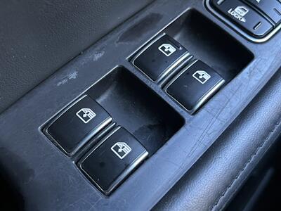 2014 Hyundai Equus ULTIMATE REAR SLIDE SEATS HUD REAR ENT MSRP $68920 - Photo 76 - Houston, TX 77031