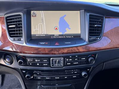 2014 Hyundai Equus ULTIMATE REAR SLIDE SEATS HUD REAR ENT MSRP $68920 - Photo 53 - Houston, TX 77031
