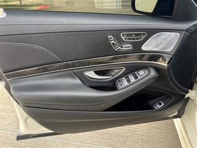2020 Mercedes-Benz S 560 AMG PKG VENTSEATS PANO 20 " WHLS ONLY 70K MLS   - Photo 69 - Houston, TX 77031