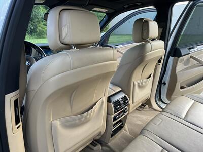 2012 BMW X5 xDrive35i M SPORTS PKG NAV REARCAM 20 " M WHLS PANO   - Photo 33 - Houston, TX 77031