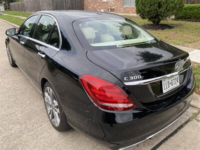 2018 Mercedes-Benz C 300 LEATHER ROOF NAVI HEATED SEATS ONLY 61K MLS   - Photo 9 - Houston, TX 77031