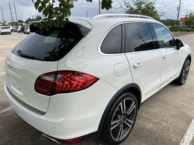 2012 Porsche Cayenne S PANO HEATED/COOL SEATS 21 " TURBO II WHLS NAV CAM   - Photo 10 - Houston, TX 77031
