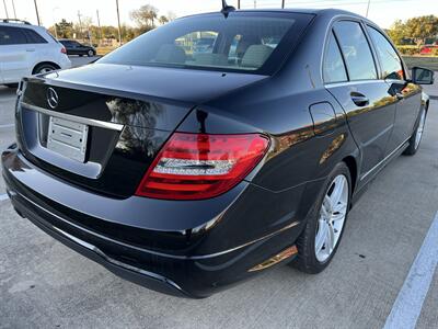2012 Mercedes-Benz C 250 SPORT NAV REARCAM HTD STS ROOF ONLY 85K MLS   - Photo 8 - Houston, TX 77031