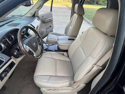 2009 Cadillac Escalade AWD LEATHER SUNROOF HEATED SEATS 3rd ROW 7 PASS   - Photo 52 - Houston, TX 77031
