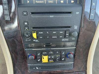 2009 Cadillac Escalade AWD LEATHER SUNROOF HEATED SEATS 3rd ROW 7 PASS   - Photo 58 - Houston, TX 77031