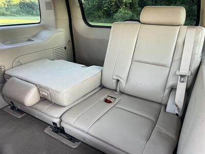 2009 Cadillac Escalade AWD LEATHER SUNROOF HEATED SEATS 3rd ROW 7 PASS   - Photo 49 - Houston, TX 77031