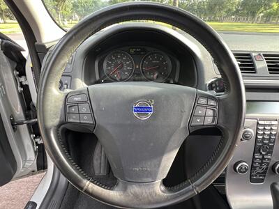 2010 Volvo S40 2.4i S/ROOF ONLY 28K MILES TX CAR ORIG MSRP $30100   - Photo 36 - Houston, TX 77031