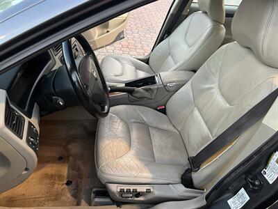 2005 Volvo S60 2.5T LEATHER SUNROOF HEATED SEATS FRESH TRADE   - Photo 22 - Houston, TX 77031