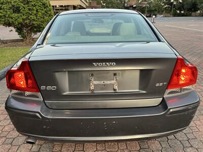 2005 Volvo S60 2.5T LEATHER SUNROOF HEATED SEATS FRESH TRADE   - Photo 11 - Houston, TX 77031