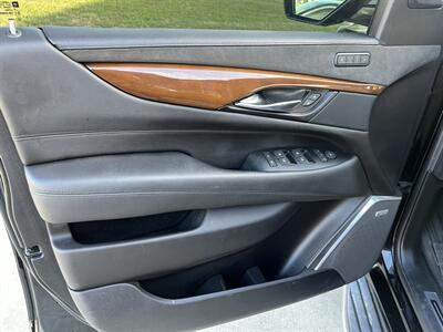 2020 Cadillac Escalade LUXURY REAR ENT 22 " WHLS ONLY 38K MLS MSRP $80410   - Photo 63 - Houston, TX 77031