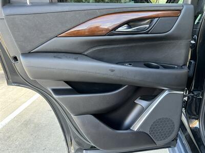 2020 Cadillac Escalade LUXURY REAR ENT 22 " WHLS ONLY 38K MLS MSRP $80410   - Photo 64 - Houston, TX 77031