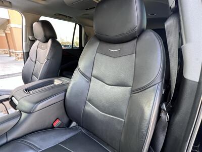 2020 Cadillac Escalade LUXURY REAR ENT 22 " WHLS ONLY 38K MLS MSRP $80410   - Photo 41 - Houston, TX 77031
