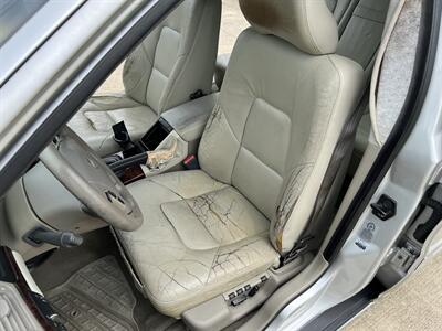 2004 Volvo S80 2.9 LEATHER S/ROOF ONLY 61K MILES ORIG MSRP $40175   - Photo 43 - Houston, TX 77031