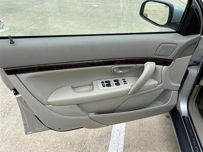 2004 Volvo S80 2.9 LEATHER S/ROOF ONLY 61K MILES ORIG MSRP $40175   - Photo 54 - Houston, TX 77031