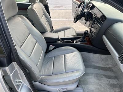 2001 Cadillac Catera LEATHER ROOF CHROME WHLS LUX PKG ORIG MSRP $35703   - Photo 37 - Houston, TX 77031
