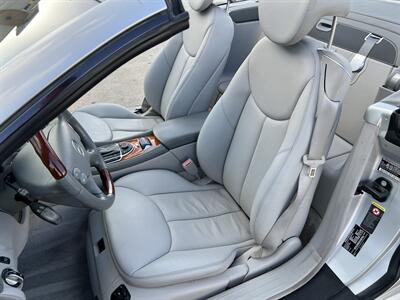 2004 Mercedes-Benz SL 500 CONVERTIBLE AMG STYLING PKG ONLY 33K MILES   - Photo 41 - Houston, TX 77031