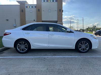2017 Toyota Camry SE FRESH TRADE 4 CYL GAS SAVER $$ 17 " WHLS BLUTOOT - Photo 13 - Houston, TX 77031