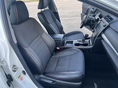 2017 Toyota Camry SE FRESH TRADE 4 CYL GAS SAVER $$ 17 " WHLS BLUTOOT - Photo 36 - Houston, TX 77031