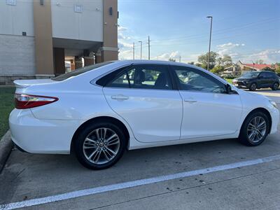 2017 Toyota Camry SE FRESH TRADE 4 CYL GAS SAVER $$ 17 " WHLS BLUTOOT - Photo 12 - Houston, TX 77031