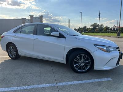 2017 Toyota Camry SE FRESH TRADE 4 CYL GAS SAVER $$ 17 " WHLS BLUTOOT - Photo 18 - Houston, TX 77031