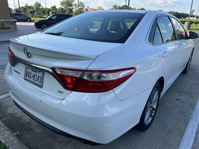 2017 Toyota Camry SE FRESH TRADE 4 CYL GAS SAVER $$ 17 " WHLS BLUTOOT - Photo 10 - Houston, TX 77031