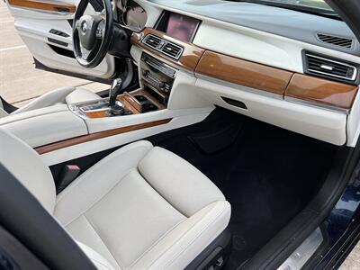 2015 BMW 750Li xDrive M SPORTS SOFTCLOSE DRS ONLY 43K MILES   - Photo 27 - Houston, TX 77031