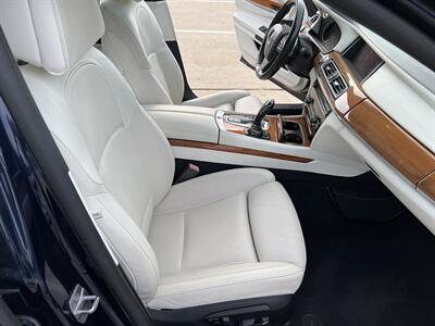 2015 BMW 750Li xDrive M SPORTS SOFTCLOSE DRS ONLY 43K MILES   - Photo 43 - Houston, TX 77031