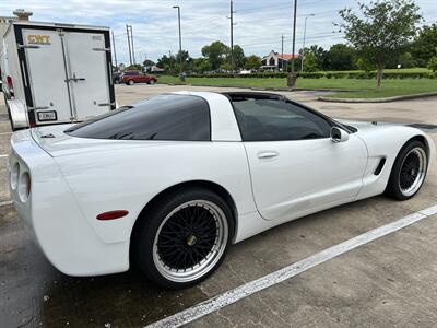 2001 Chevrolet Corvette REMOVABLE TARGA ROOF ACTIVE HANDLING BBS WHEELS   - Photo 5 - Houston, TX 77031