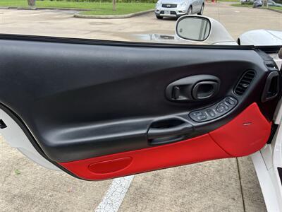 2001 Chevrolet Corvette REMOVABLE TARGA ROOF ACTIVE HANDLING BBS WHEELS   - Photo 59 - Houston, TX 77031