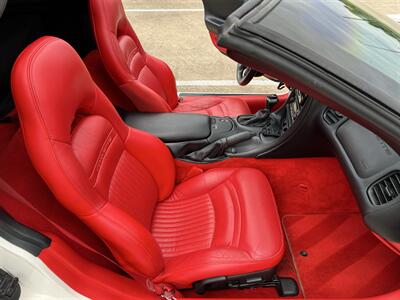 2001 Chevrolet Corvette REMOVABLE TARGA ROOF ACTIVE HANDLING BBS WHEELS   - Photo 47 - Houston, TX 77031