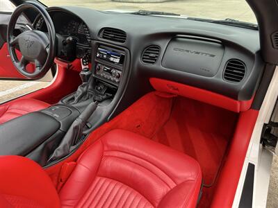 2001 Chevrolet Corvette REMOVABLE TARGA ROOF ACTIVE HANDLING BBS WHEELS   - Photo 38 - Houston, TX 77031