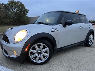 2012 MINI Cooper S SPORT SEATS LTHR SPT BUTTON PEDAL SHIFTERS 62K MLS   - Photo 20 - Houston, TX 77031
