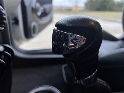 2012 MINI Cooper S SPORT SEATS LTHR SPT BUTTON PEDAL SHIFTERS 62K MLS   - Photo 40 - Houston, TX 77031