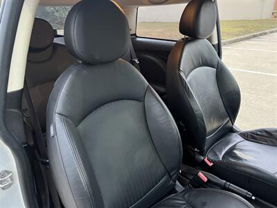 2012 MINI Cooper S SPORT SEATS LTHR SPT BUTTON PEDAL SHIFTERS 62K MLS   - Photo 36 - Houston, TX 77031