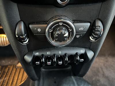 2012 MINI Cooper S SPORT SEATS LTHR SPT BUTTON PEDAL SHIFTERS 62K MLS   - Photo 46 - Houston, TX 77031