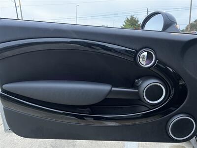 2012 MINI Cooper S SPORT SEATS LTHR SPT BUTTON PEDAL SHIFTERS 62K MLS   - Photo 49 - Houston, TX 77031