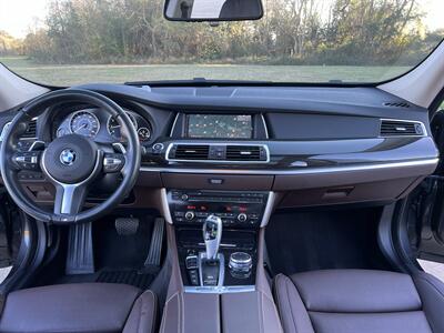 2017 BMW 550i xDrive GRAN TURISMO M SPT PK CWP 19 " WHLS HUD   - Photo 36 - Houston, TX 77031