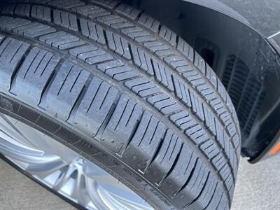 2017 BMW 550i xDrive GRAN TURISMO M SPT PK CWP 19 " WHLS HUD   - Photo 24 - Houston, TX 77031