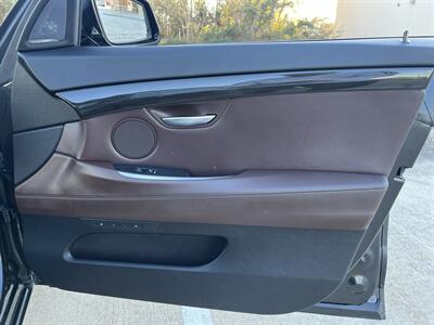 2017 BMW 550i xDrive GRAN TURISMO M SPT PK CWP 19 " WHLS HUD   - Photo 86 - Houston, TX 77031