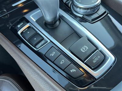 2017 BMW 550i xDrive GRAN TURISMO M SPT PK CWP 19 " WHLS HUD   - Photo 63 - Houston, TX 77031