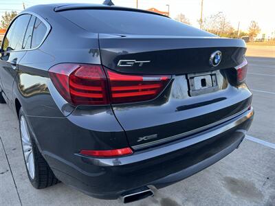 2017 BMW 550i xDrive GRAN TURISMO M SPT PK CWP 19 " WHLS HUD   - Photo 10 - Houston, TX 77031