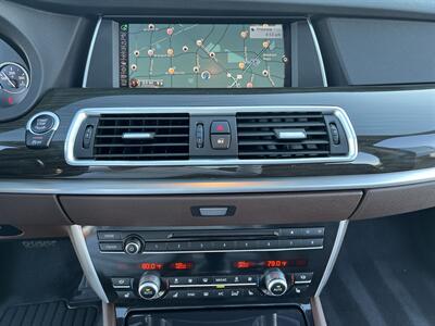 2017 BMW 550i xDrive GRAN TURISMO M SPT PK CWP 19 " WHLS HUD   - Photo 59 - Houston, TX 77031