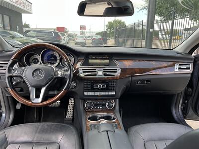2013 Mercedes-Benz CLS 550 PARK ASST LANE ASST KEYLESS GO VENT SEATS   - Photo 17 - Houston, TX 77031