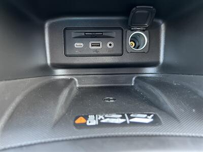 2021 Chevrolet Equinox PREMIER LTHR NAV PANO LANEASST HTD STS MSRP $38530   - Photo 57 - Houston, TX 77031