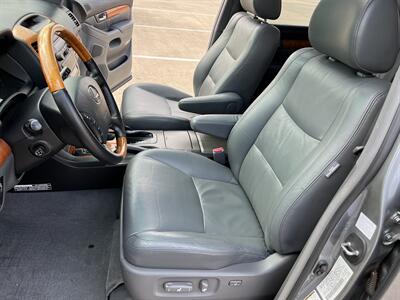 2005 Lexus GX 470 LEATHER 4X4 S/ROOF HTD SEATS 7PASS FRESH TRADE   - Photo 40 - Houston, TX 77031