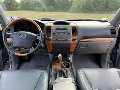 2005 Lexus GX 470 LEATHER 4X4 S/ROOF HTD SEATS 7PASS FRESH TRADE   - Photo 32 - Houston, TX 77031