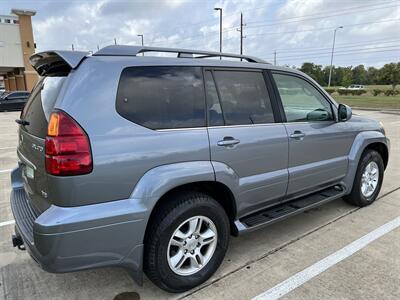 2005 Lexus GX 470 LEATHER 4X4 S/ROOF HTD SEATS 7PASS FRESH TRADE   - Photo 10 - Houston, TX 77031