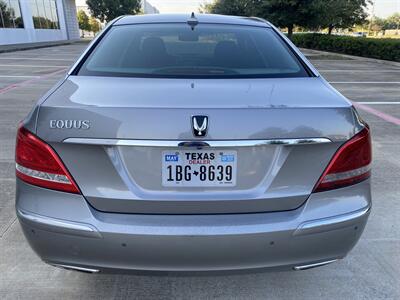 2012 Hyundai Equus ULTIMATE REAR RECLINE SEATS COOLER BOX REAR ENT   - Photo 10 - Houston, TX 77031